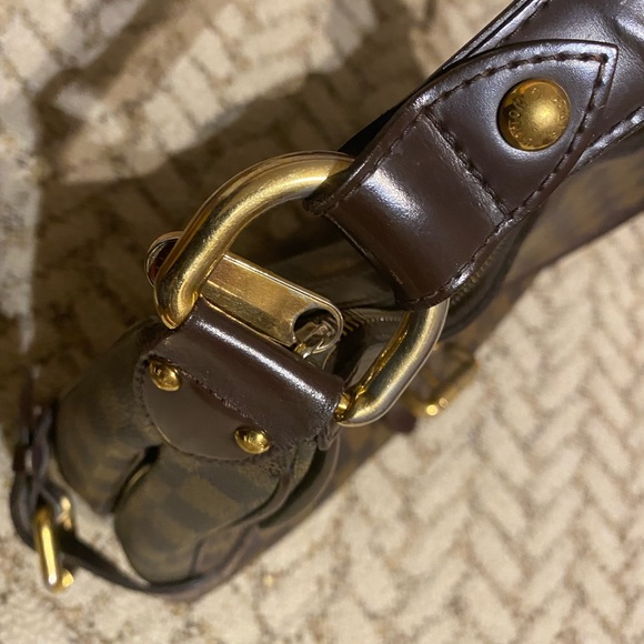 Louis Vuitton shoulder bag - Picture 12 of 13